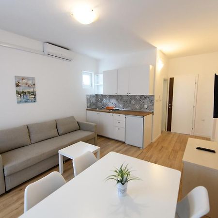 Cozy Beach Apartments Makarska Eksteriør bilde