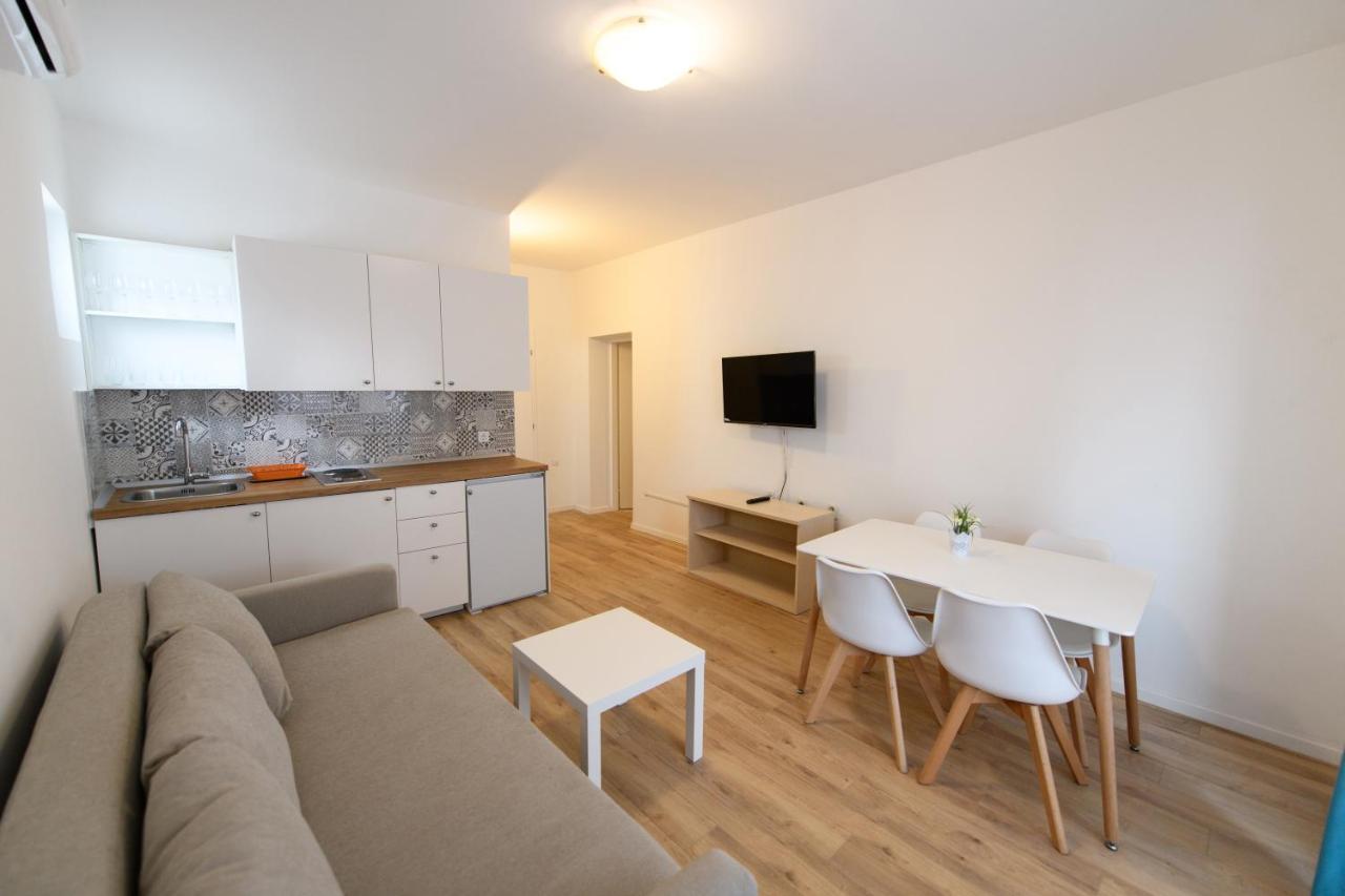 Cozy Beach Apartments Makarska Eksteriør bilde